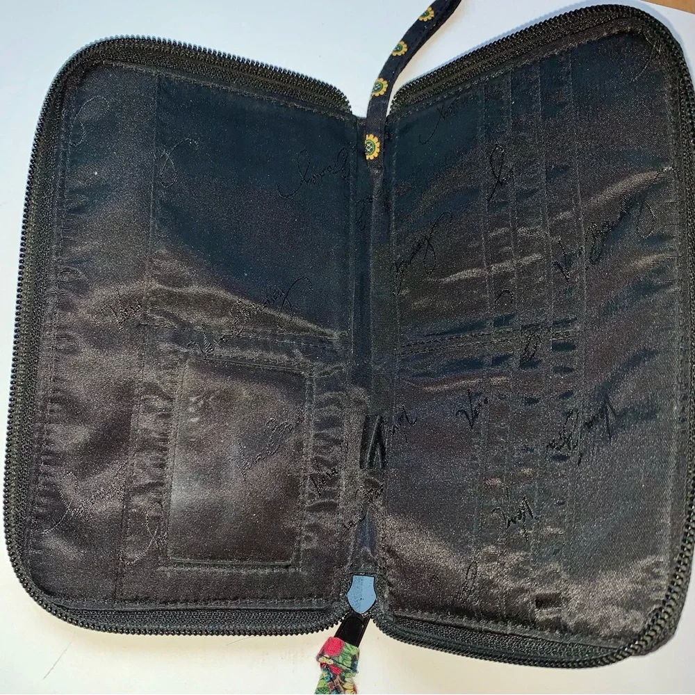 Vera Bradley Vibrant Black Sunflower Zip Around Wallet Clutch Wristlet - Picture 3 of 13